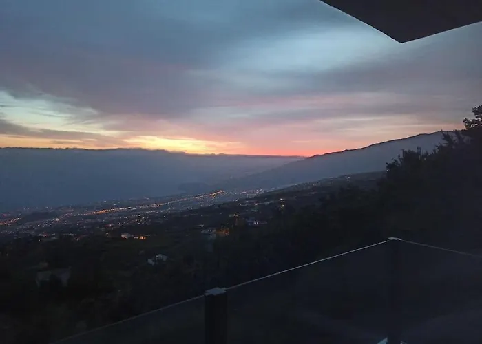 Vistas Del Valle; Piscina, Wifi Bbq... * Santa Cruz de Tenerife